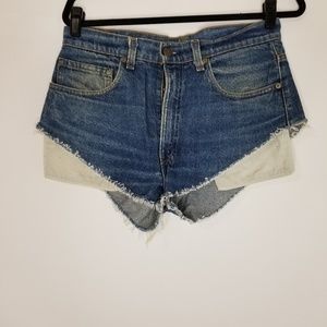 LEVI'S Vintage Cut Off Denim Shorts - W32 - NEW